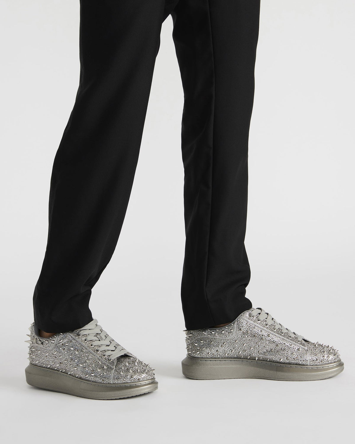 ICEBOX Pewter Metallic Men's Low-Top Lace-Up Sneaker | Steve Madden