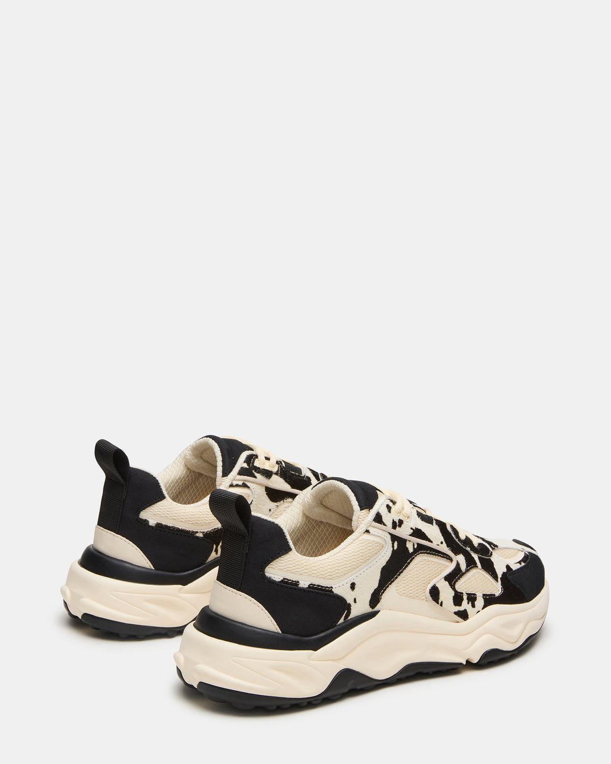 SALVADOR Black/White Low-Top Lace-Up Men's Sneaker | Steve Madden