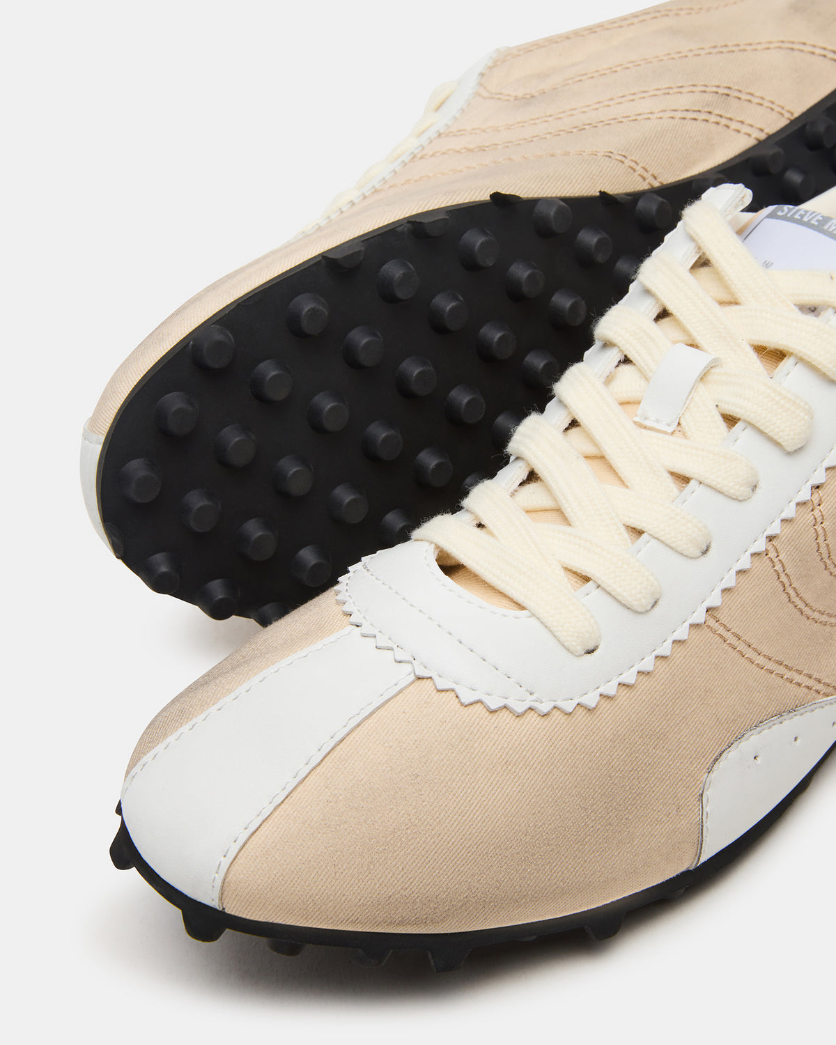 PUZZLE Cream Low-Top Lace-Up Men's Sneaker | Steve Madden
