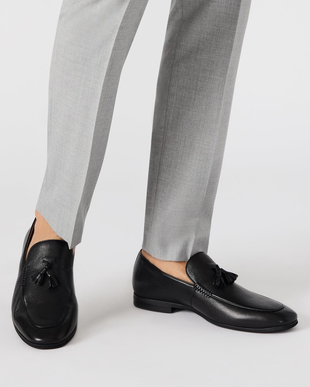 ONDRE Black Leather Tassel Slip-On Men's Loafer | Steve Madden