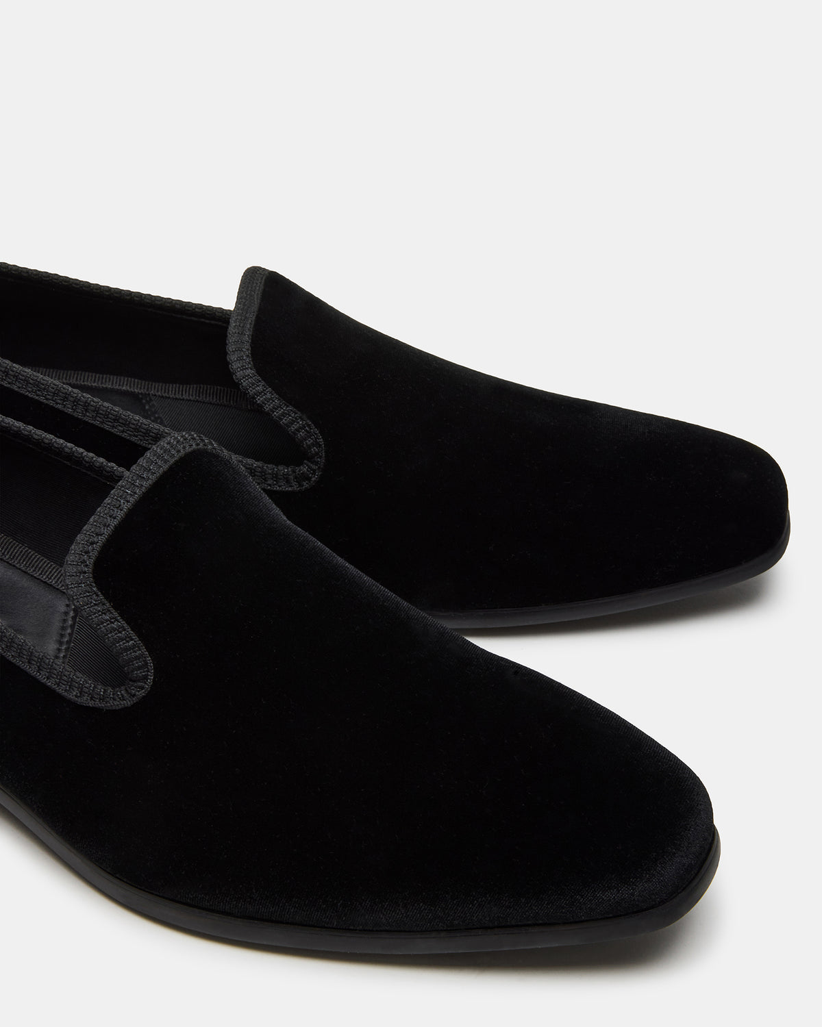 BANNOCH Black Velvet Men's Slip-On Loafer | Steve Madden