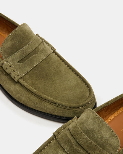 HUCKLE Green Suede Slip-On Men's Loafer | Steve Madden