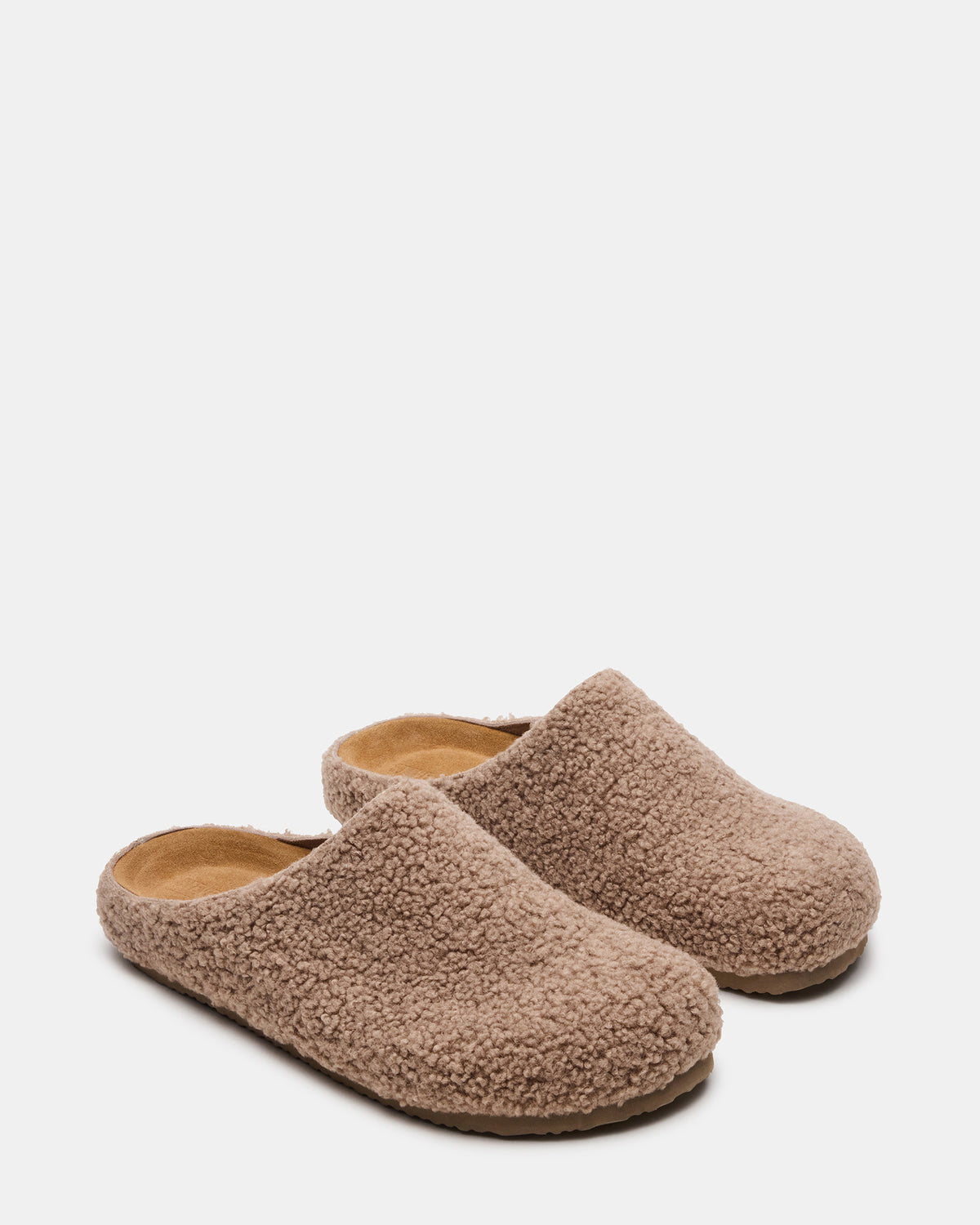 WENDELIN Taupe Faux Shearling Footbed Slip-On Men's Casual Clog | Steve Madden
