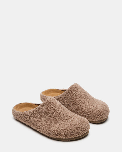 WENDELIN Taupe Faux Shearling Footbed Slip-On Men's Casual Clog | Steve Madden