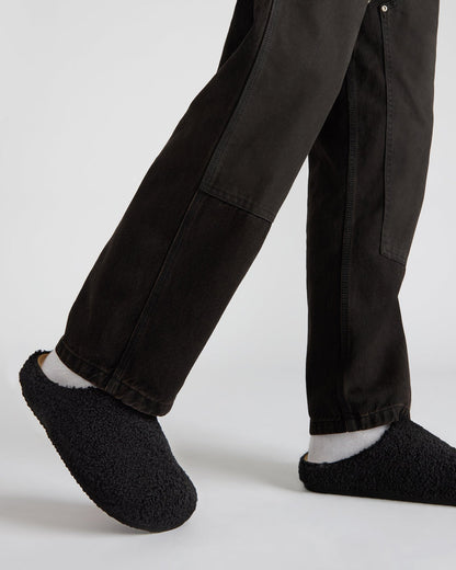 WENDELIN Black Faux Shearling Footbed Slip-On Men's Casual Clog | Steve Madden