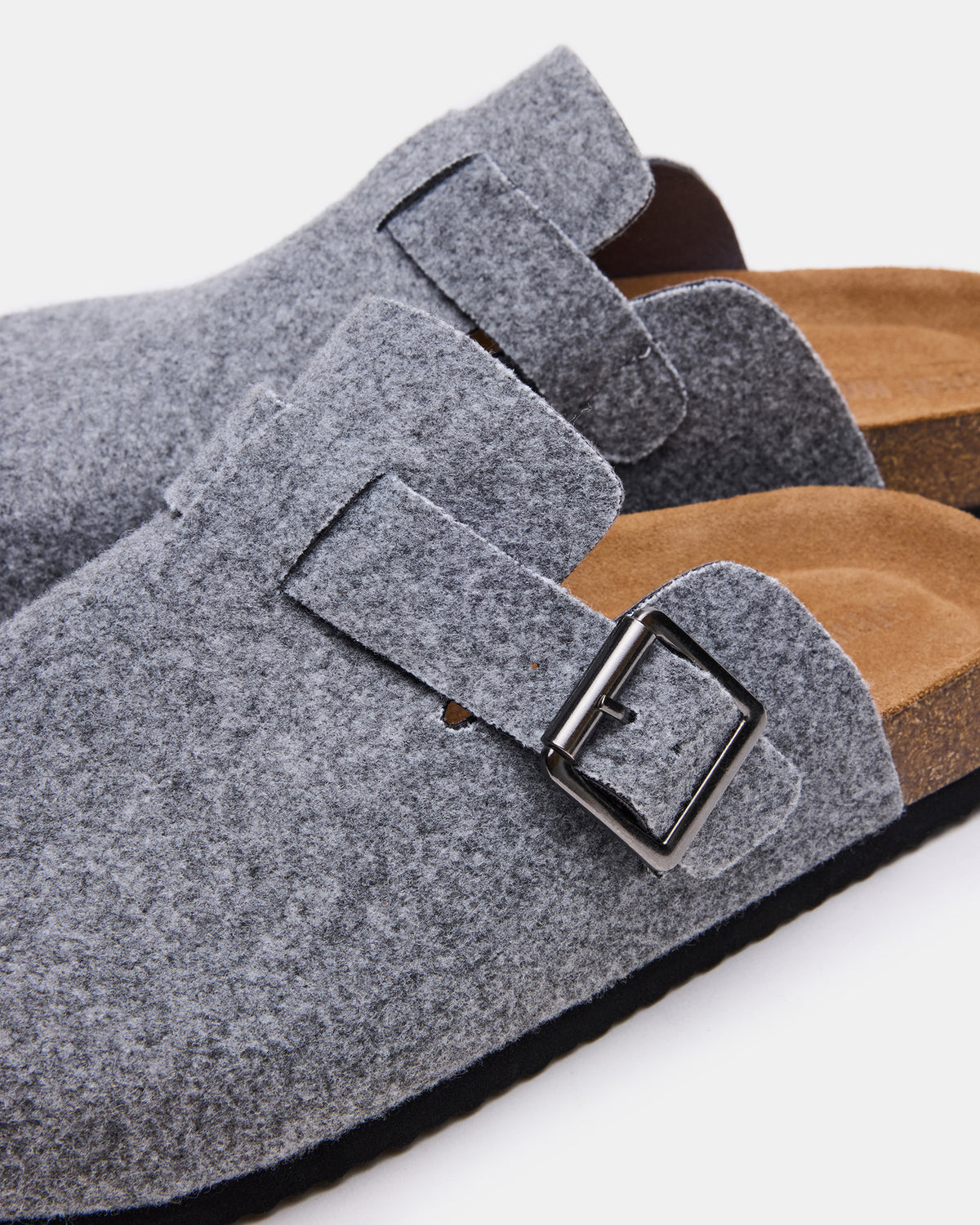 WILDERR Grey Flannel Slip-On Men's Casual Clog | Steve Madden