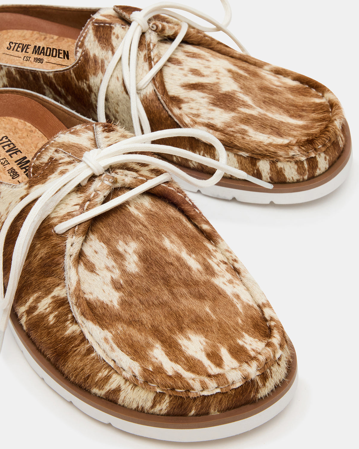 SAILOR Brown White Slip-On Laces Footbed Men's Casual Shoe | Steve Madden