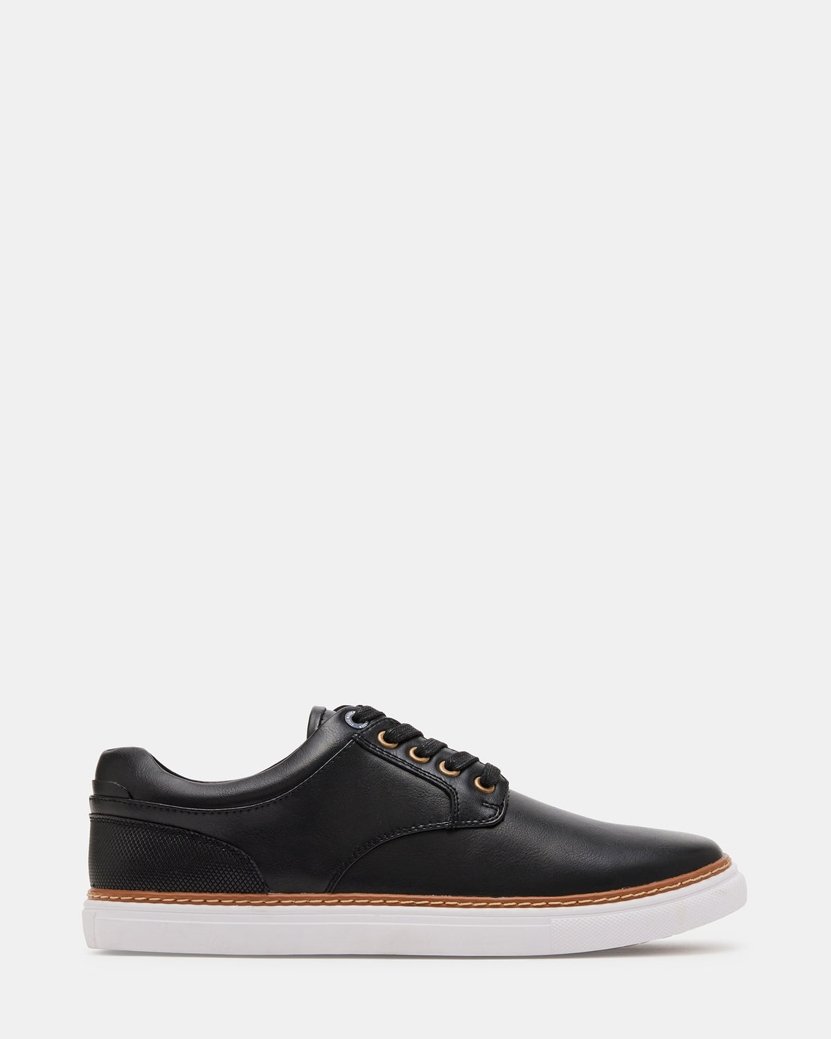 GUSS Black Low-Top Men's Casual Shoe | Steve Madden