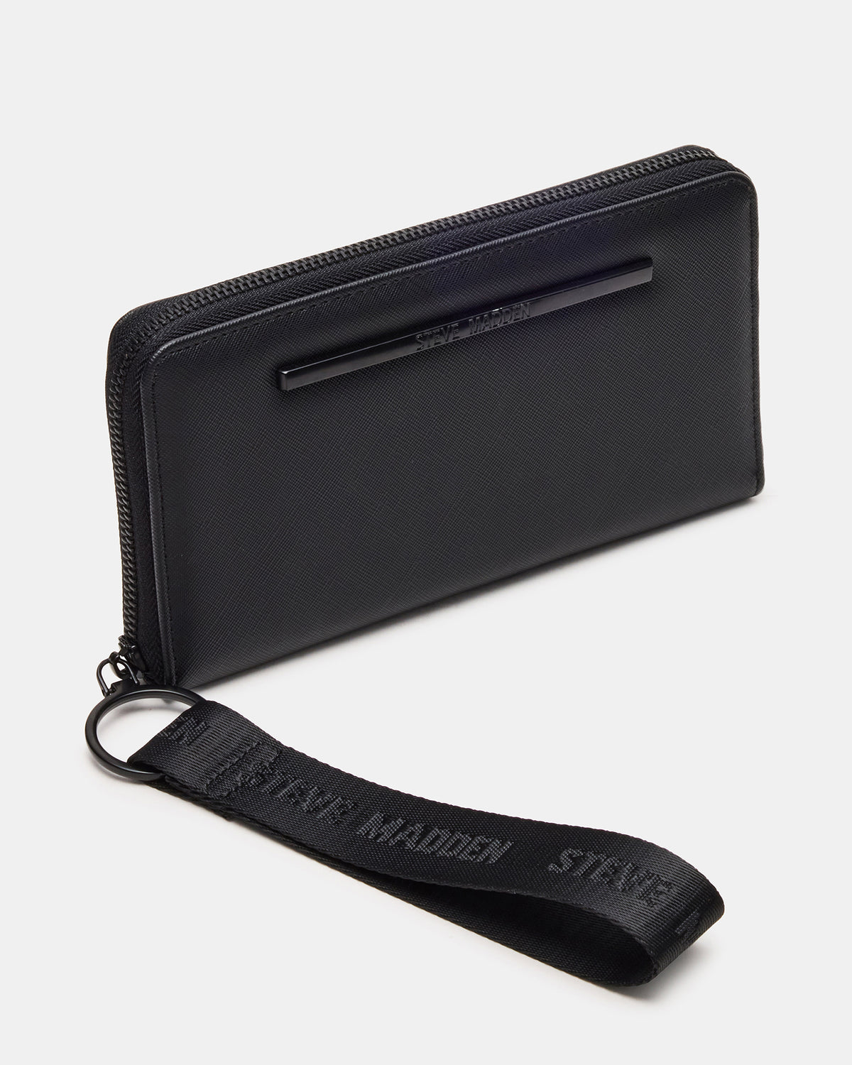 ZIP Wallet Black Zipper Cloure Wristlet Wallet | Steve Madden
