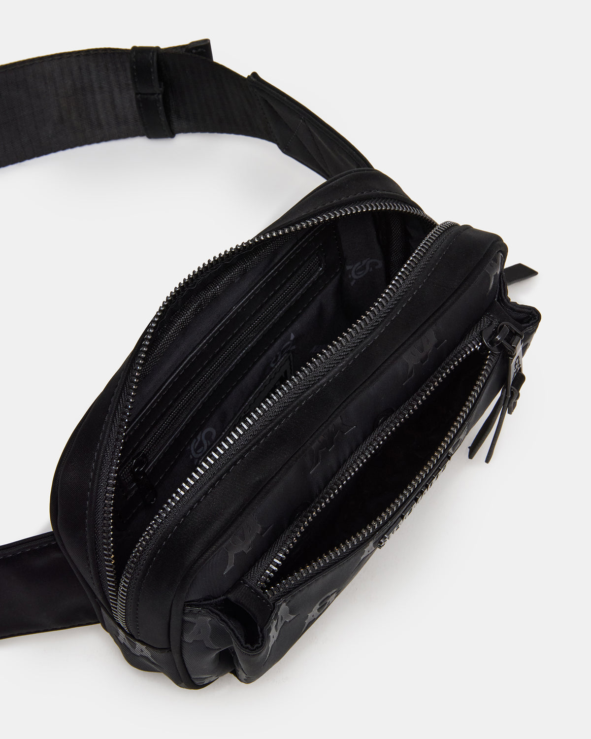 LIND Black/Black Women's Adjustable Belt Handbag | Steve Madden