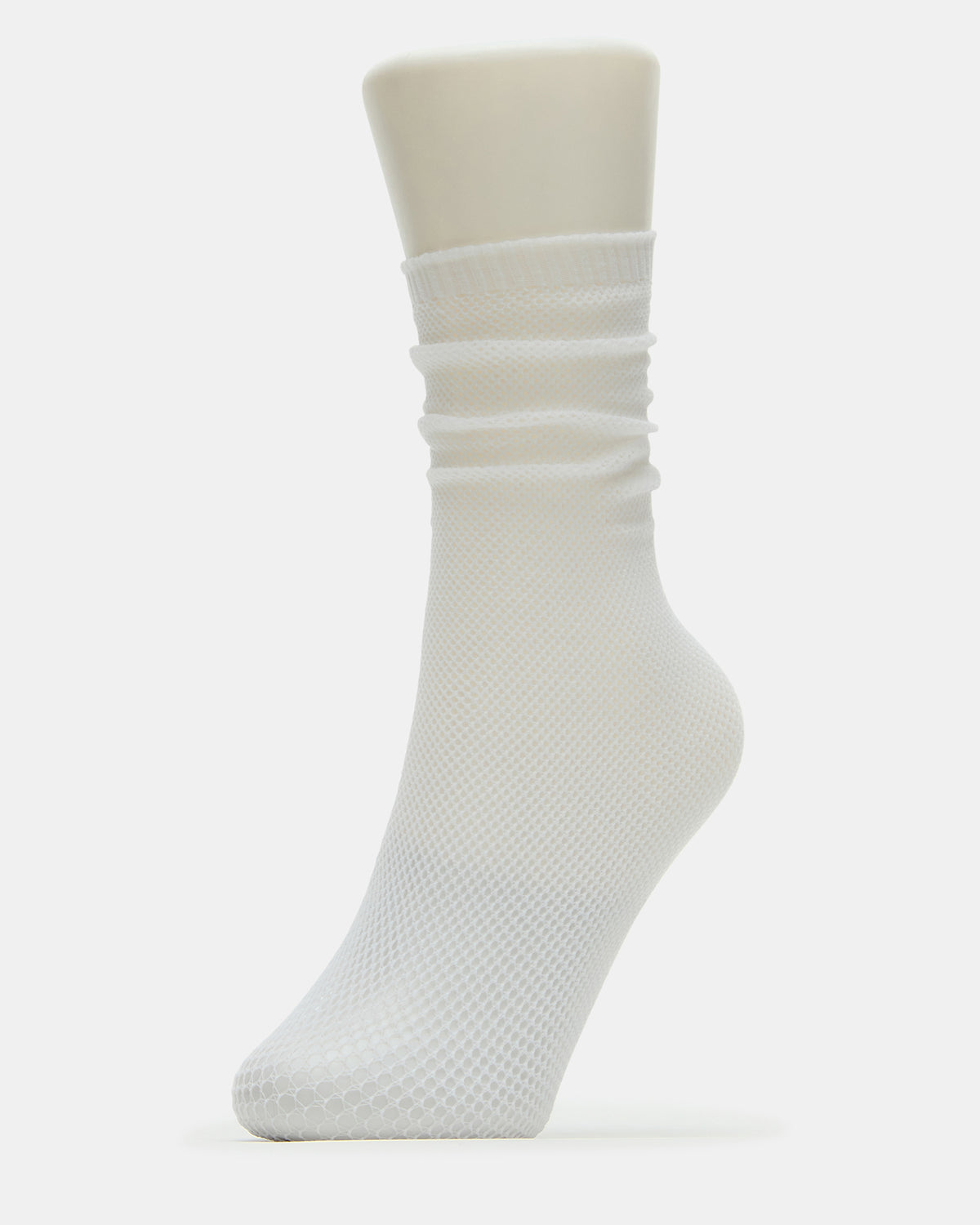 FISHNET SHLOUCHY CREW SOCKS White Women's Quarter Socks | Steve Madden