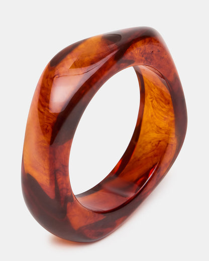 CURVED RETRO BRACELET Natural Women's Bangle Bracelet | Steve Madden