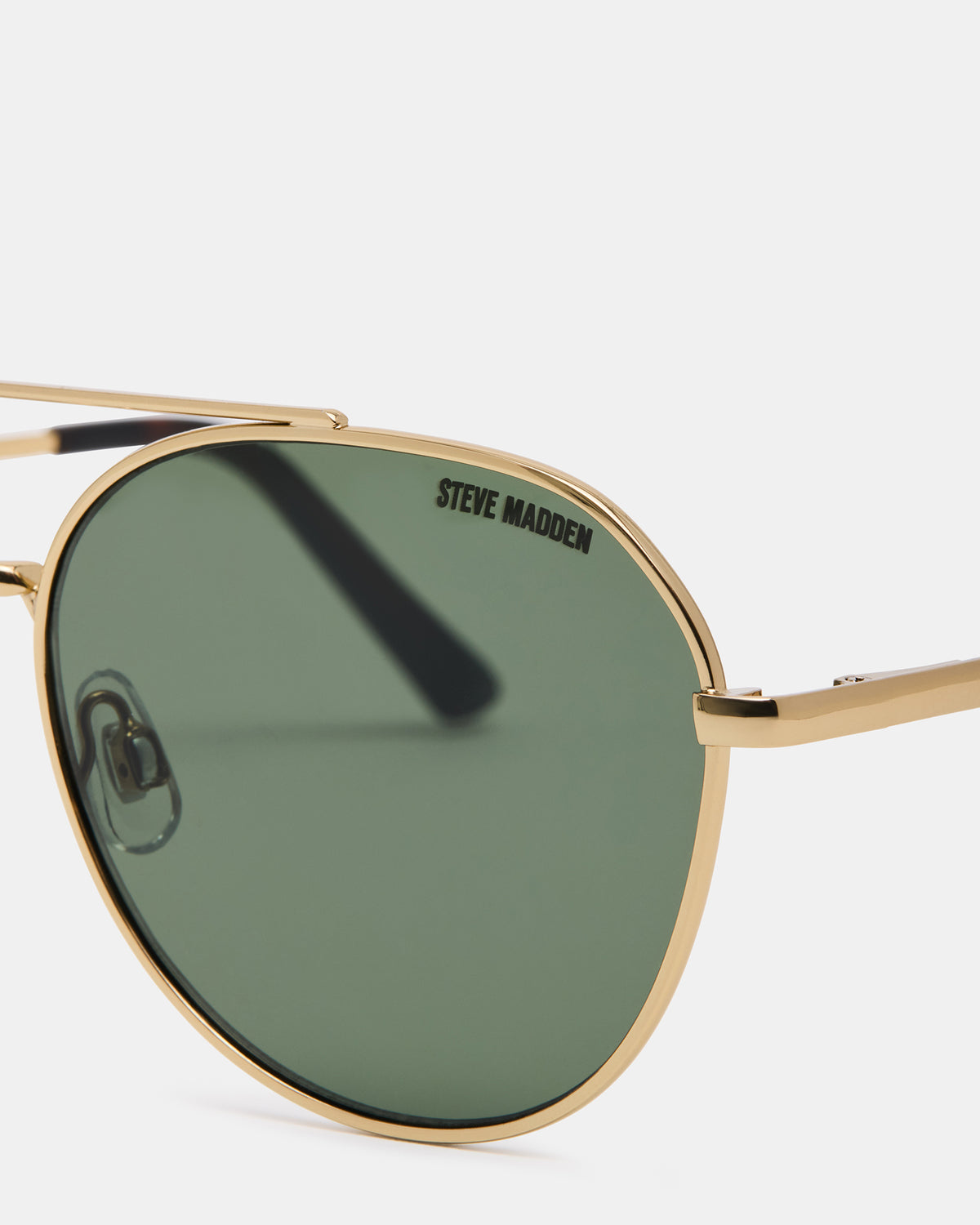 AYDIN Gold Solid Green Gold Frame Sunglasses | Steve Madden