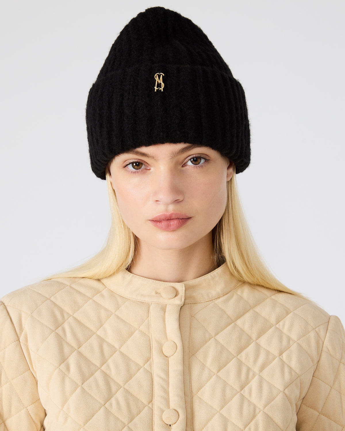 LOGO BEANIE Black Fuzzy RIbbed Knit Women's Beanie | Steve Madden