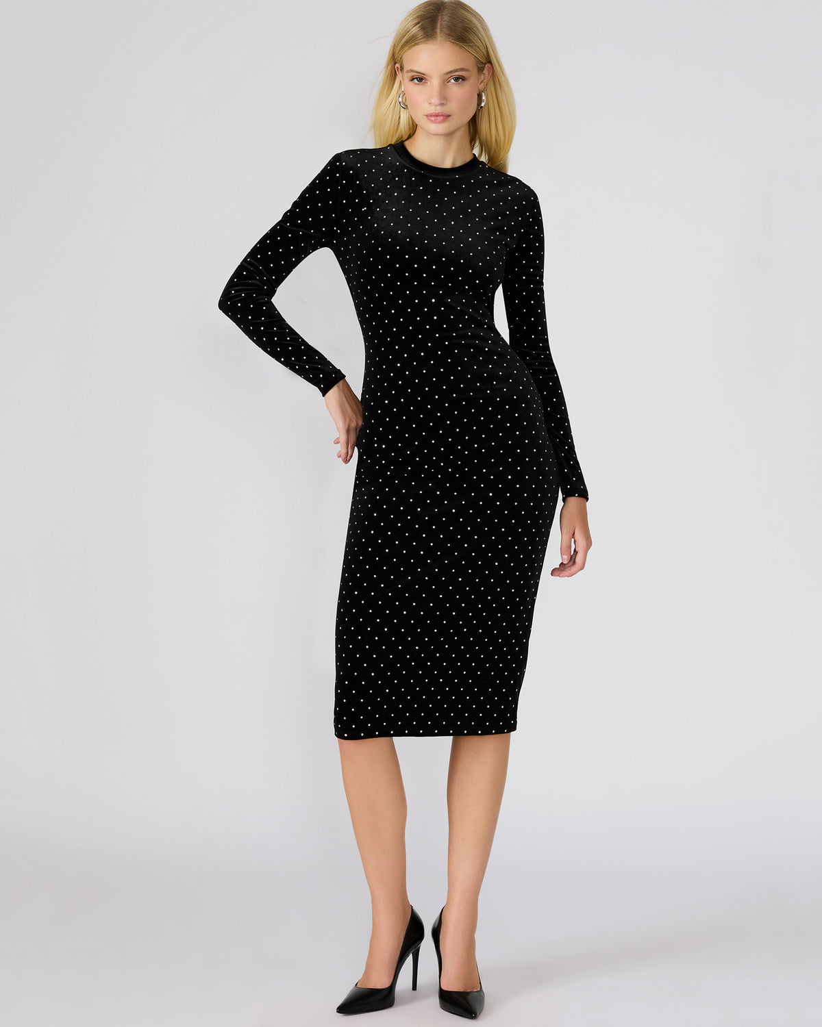 HAILEE Black Studded Velvet Long-Sleeved Pull-On Mock Neck Midi Women's Dress | Steve Madden