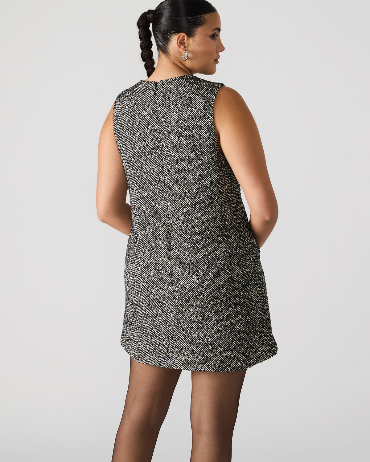 LOUIE Black/White Sleeveless Tweed Mini Women's Dress | Steve Madden