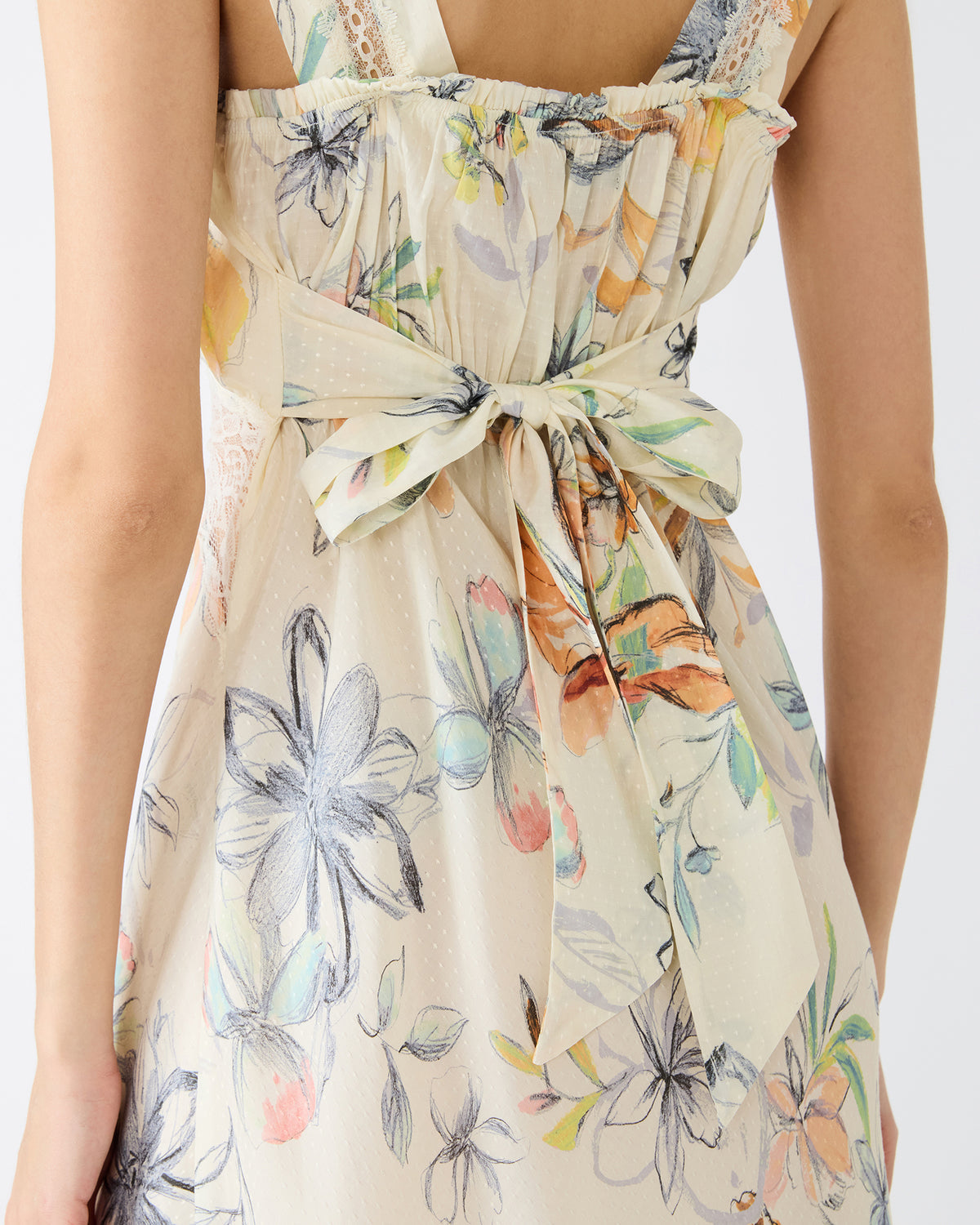 ALEXUS Vintage Ivory Flowy Lace Trim Flowy Women's Maxi Dress | Steve Madden