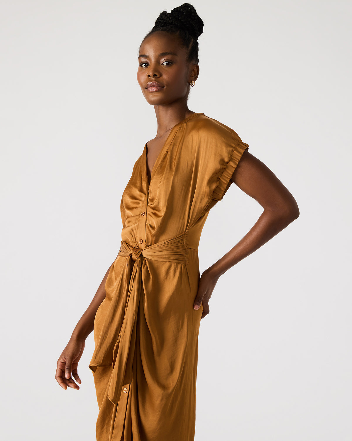 BRUNO Caramel Women's Button-Up Short-Sleeved Midi Dress | Steve Madden