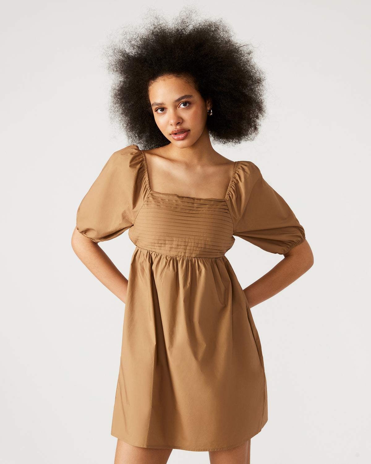 INARA Dress Beige | Women's Puff Sleeve Mini Dress | Steve Madden