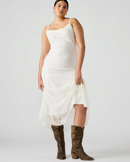 VEERA White Maxi Lace Flowy Women's Dress | Steve Madden