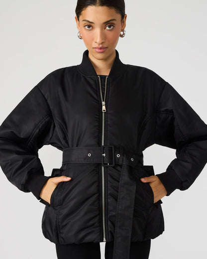 ERYN Black Long-Sleeved Puffer Belted Zip-Up Women's Jacket | Steve Madden
