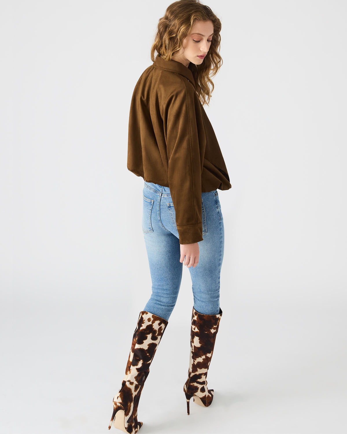 MACKEY Chestnut Long-Sleeved Zip-Up Women's Jacket | Steve Madden