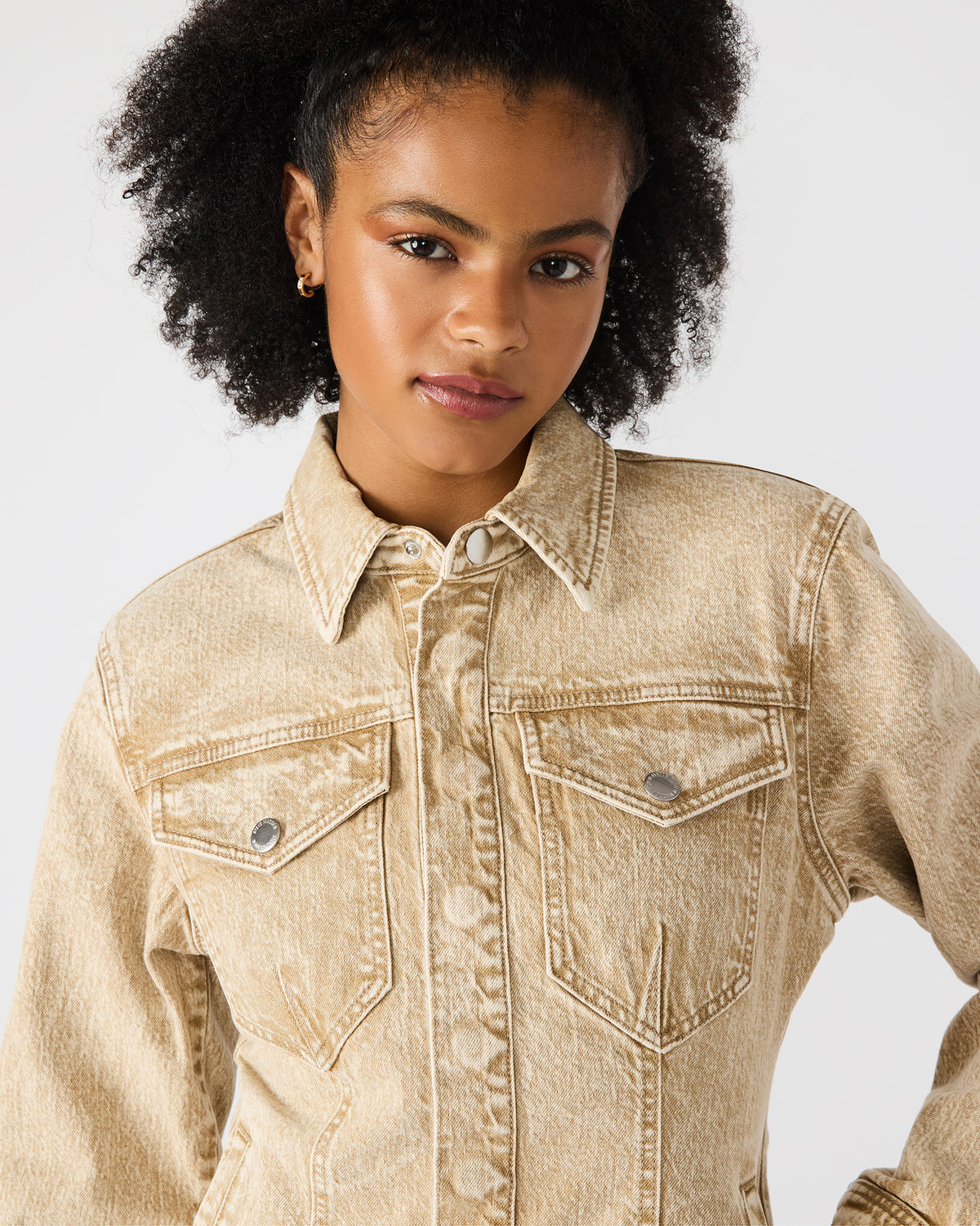 PARC Cafe Au Lait Long-Sleeved Button-Up Denim Women's Jacket | Steve Madden