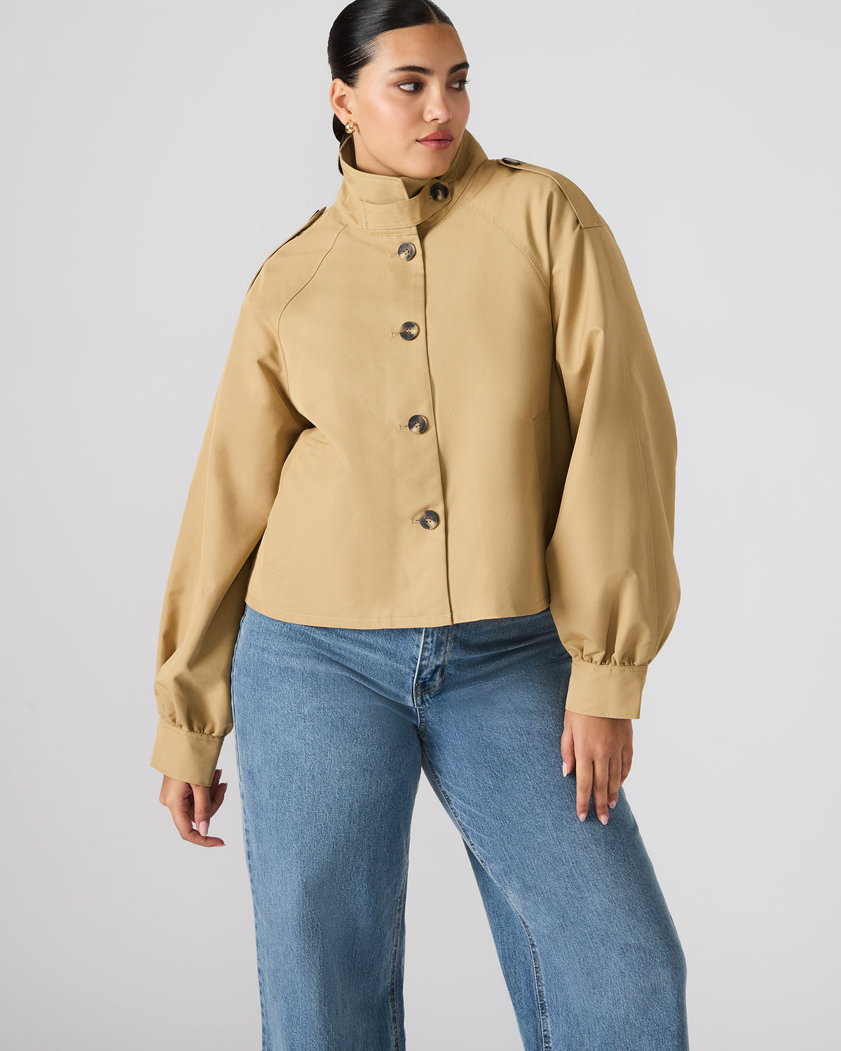 KAYLEE Medium Khaki Long-Sleeved Button-Up Women's Jacket | Steve Madden