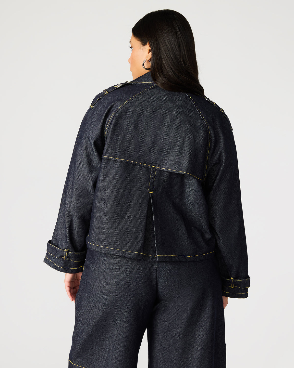 SIRUS Indigo Women's Cropped Denim Trench Coat | Steve Madden