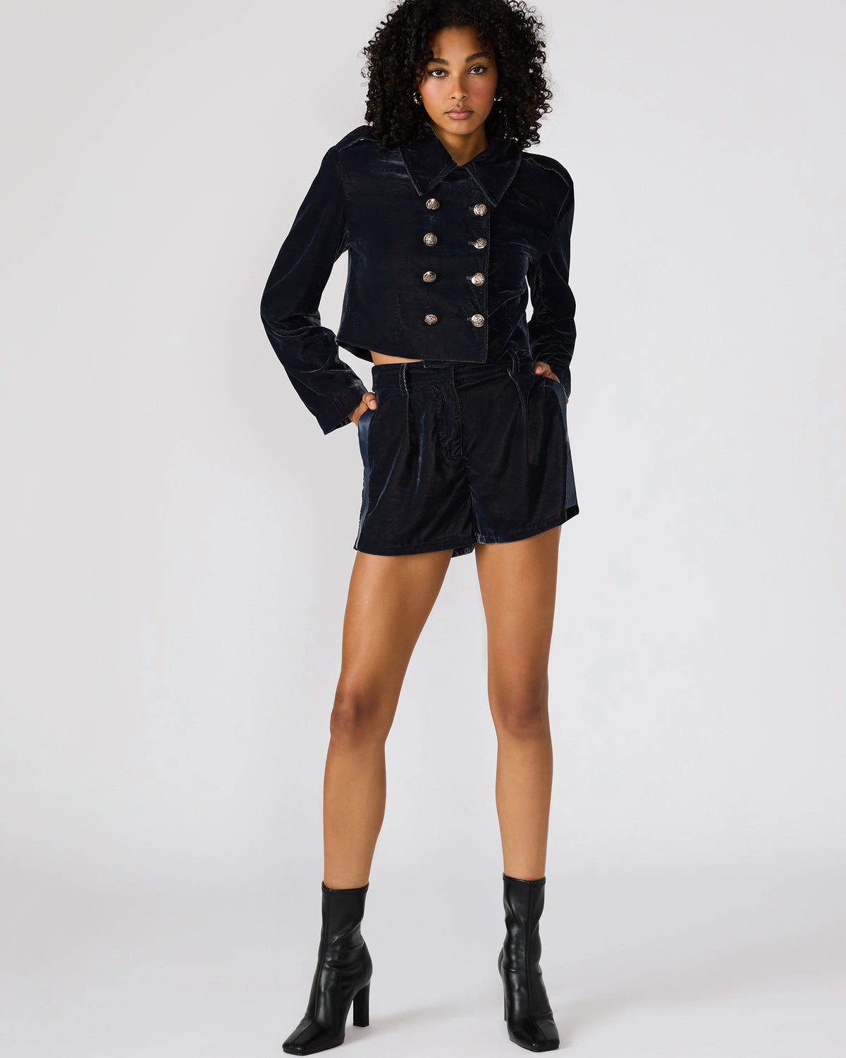 TONIA Indigo Haze Velvet Button-Up Long-Sleeved Women's Blazer Jacket | Steve Madden