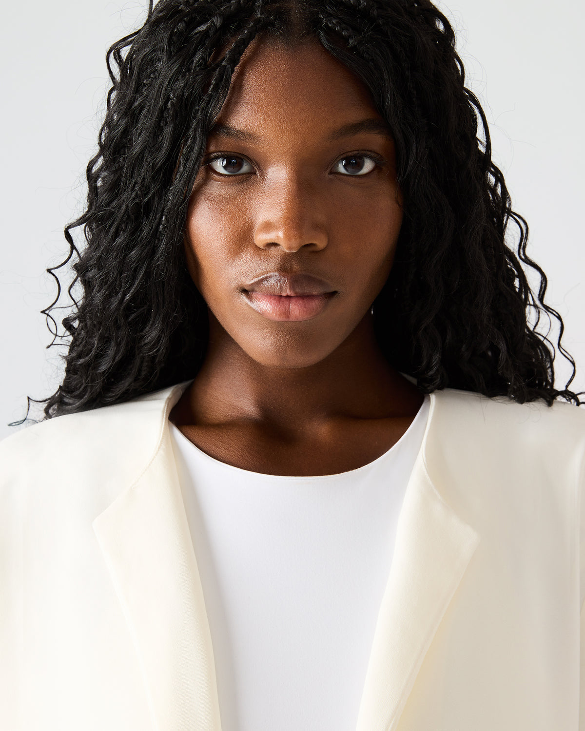 SERENEA White Women's Long-Sleeved Open-Front Blazer | Steve Madden