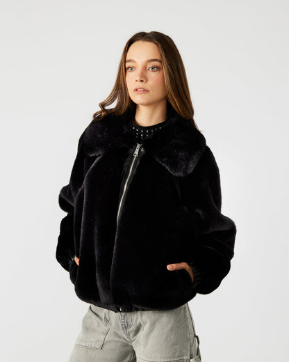 ZEPHRINE Jacket Black | Women's Long-Sleeved Furry Jacket | Steve Madden