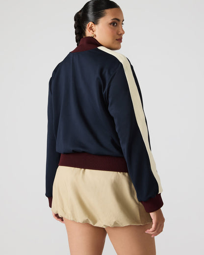 DAISY Midnight Long-Sleeved Zip-Up Athletic Women's Jacket | Steve Madden