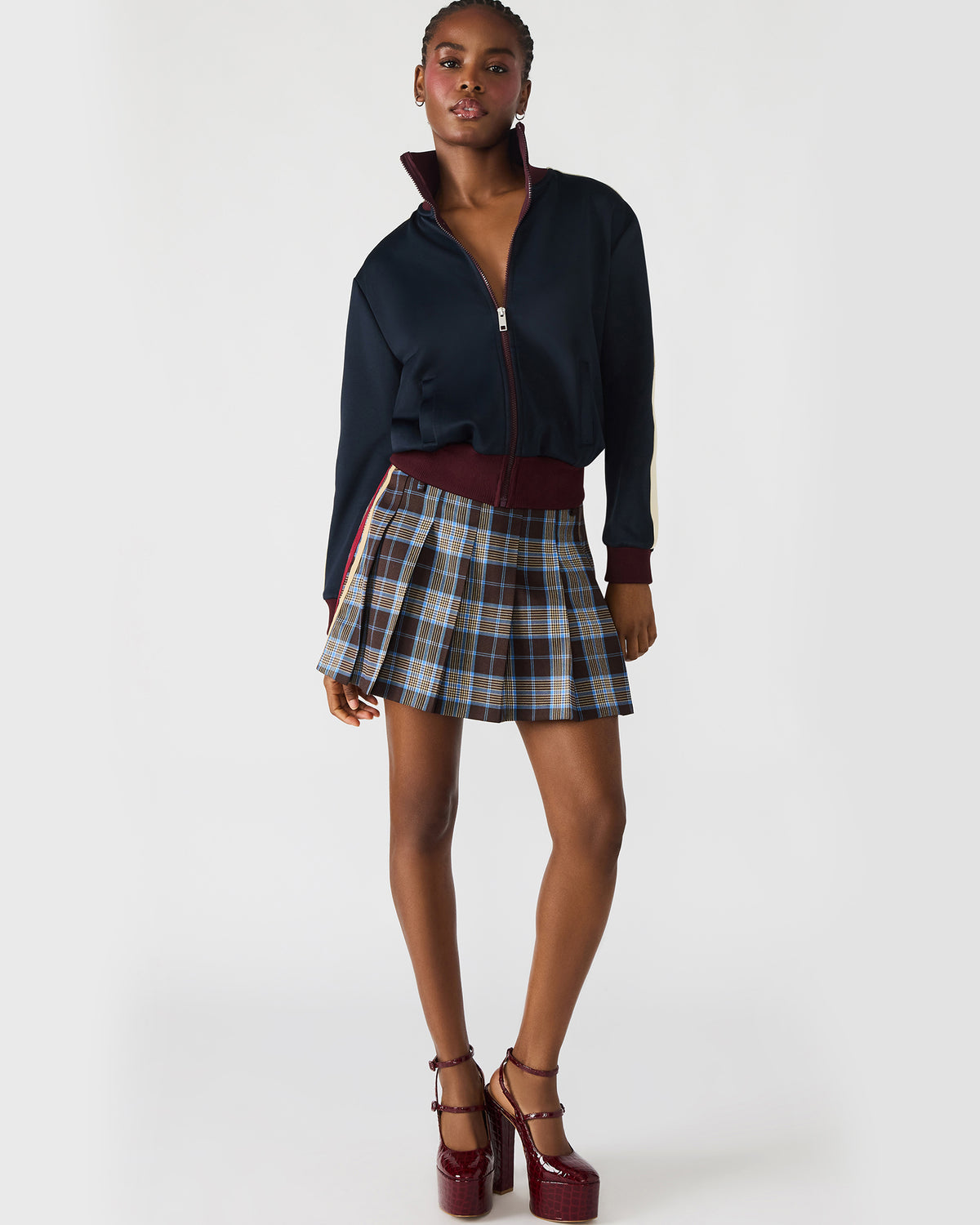DAISY Midnight Long-Sleeved Zip-Up Athletic Women's Jacket | Steve Madden