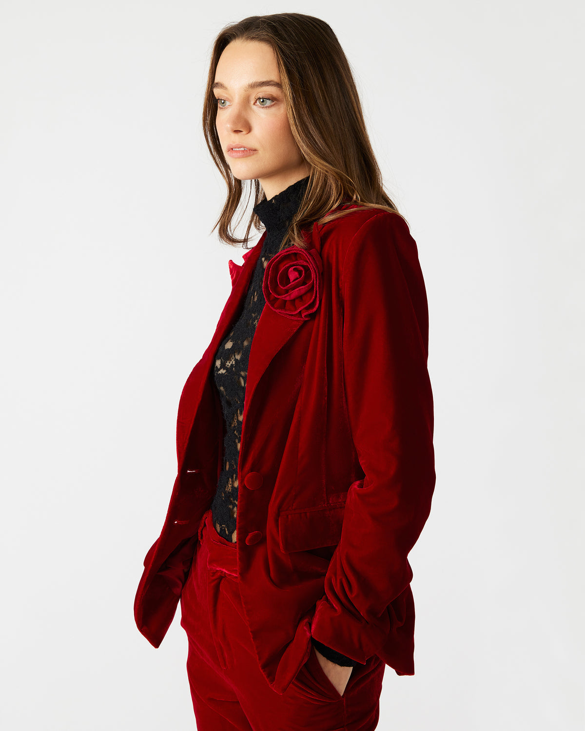 MERENE Blazer Red | Women's Long-Sleeved Button-Up Velvet Blazer | Steve Madden
