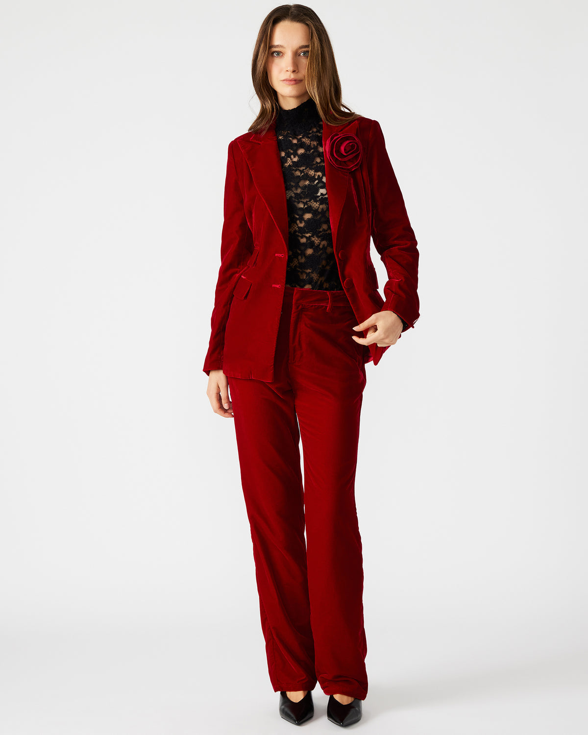 MERENE Blazer Red | Women's Long-Sleeved Button-Up Velvet Blazer | Steve Madden