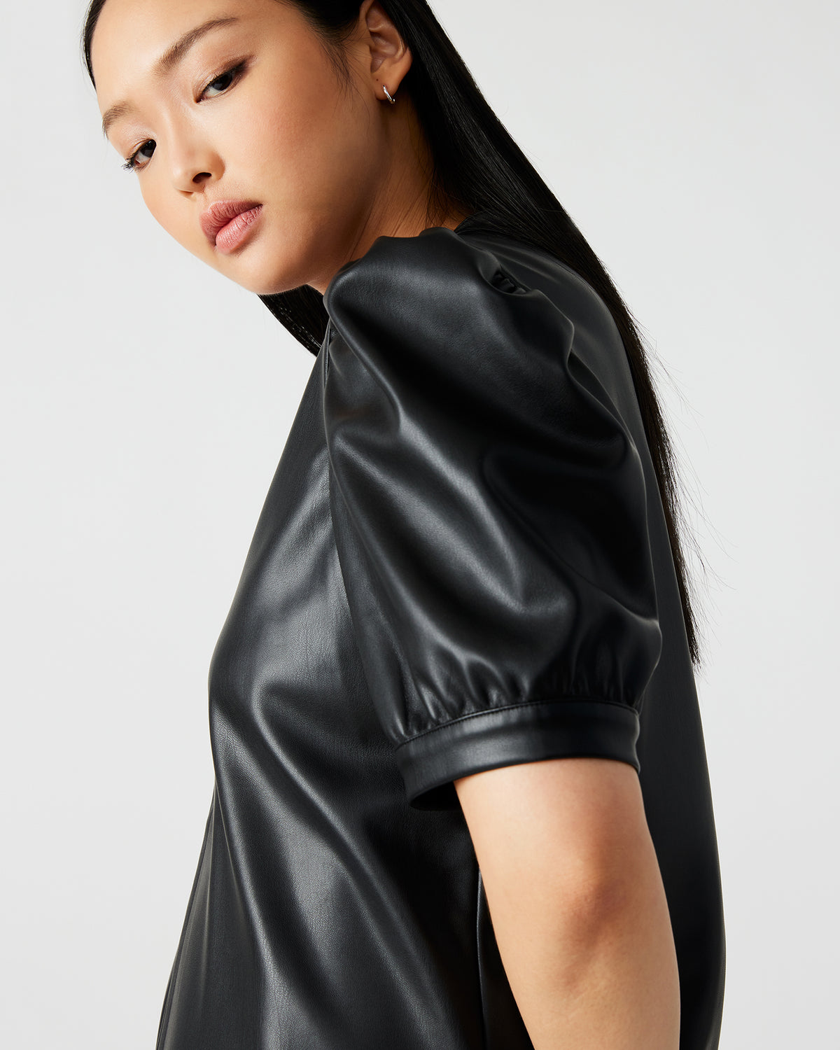 JANE Black Women's Short-Sleeved Suede Top | Steve Madden