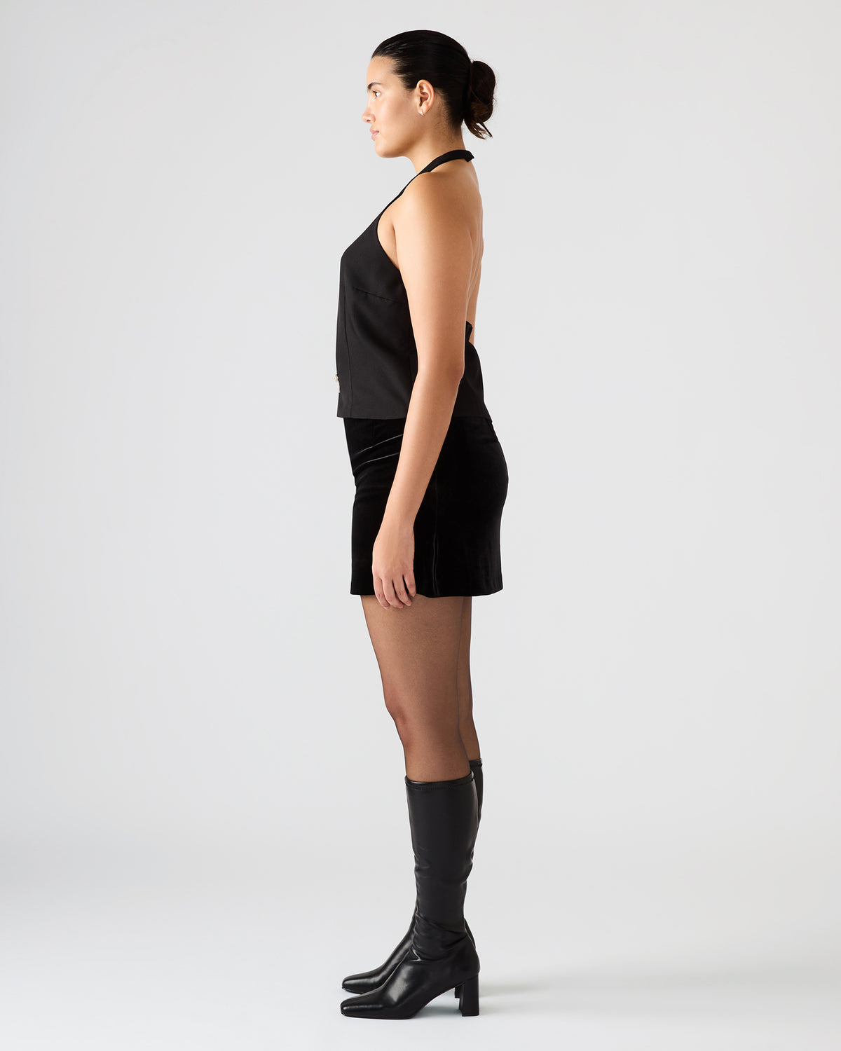 JUVIA Black Sleeveless Bow Detail Halter Women's Top | Steve Madden