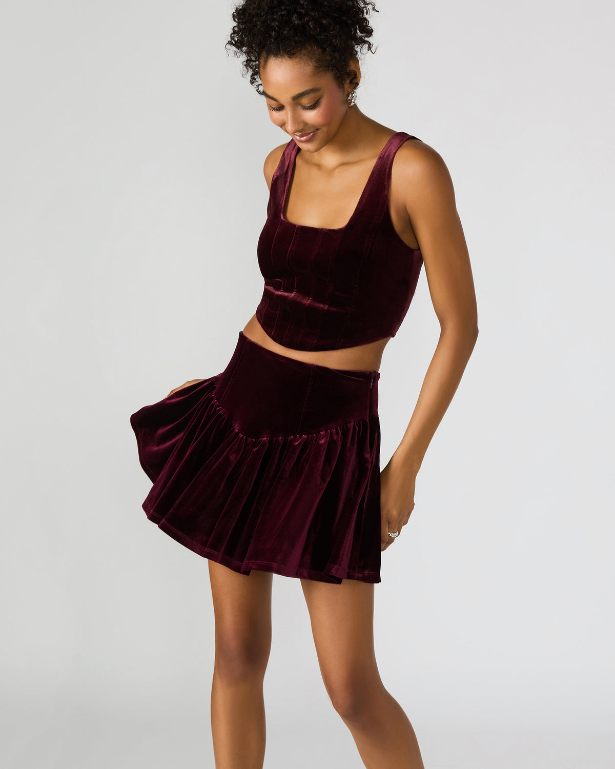 ARYANNA Wine Cropped Velvet Women's Top | Steve Madden