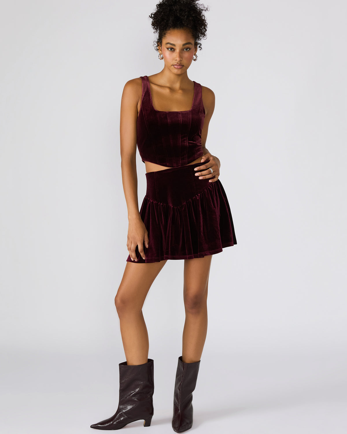 ARYANNA Wine Cropped Velvet Women's Top | Steve Madden