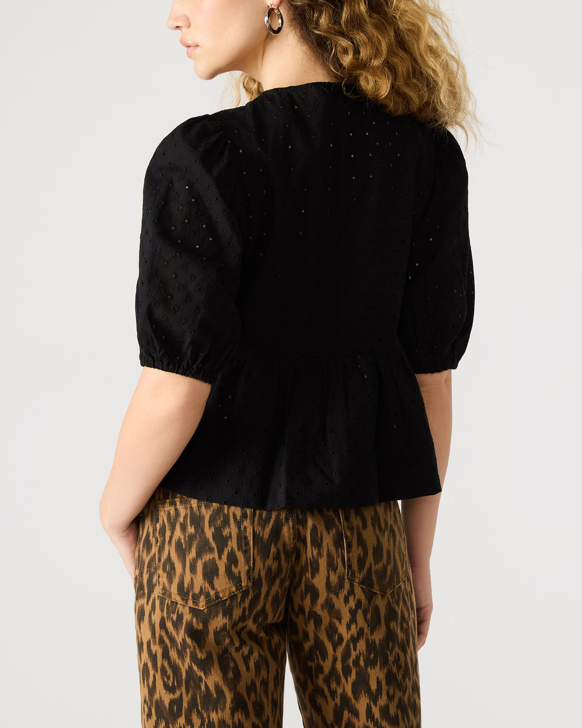 PAULA Top Black Short-Sleeved Tie-Front Eyelet Top | Steve Madden