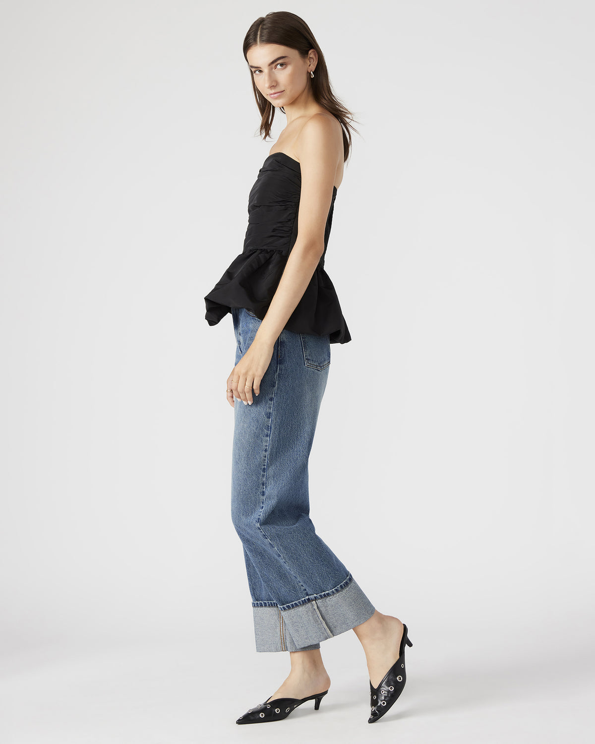 AMARI Top Black | Women's Bubble-Hem Taffeta Strapless Top | Steve Madden