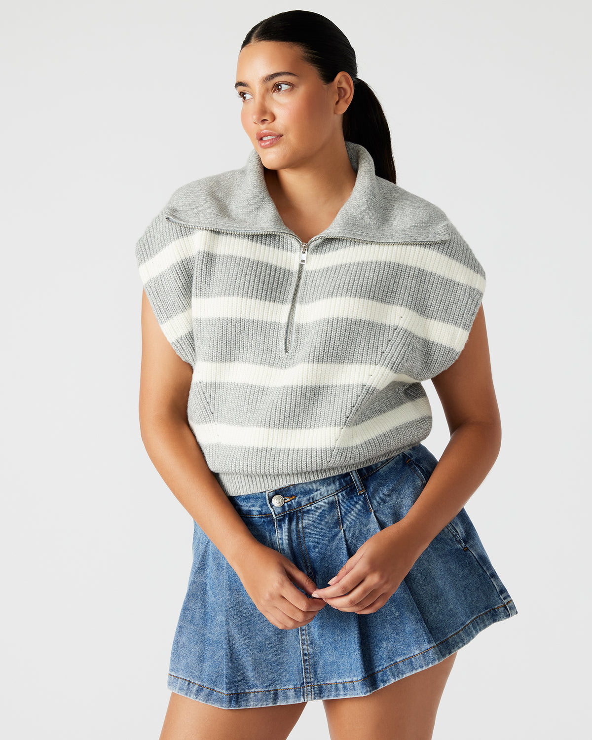 EASTON Sweater Grey | Sleeveless Hooded Sweater | Steve Madden