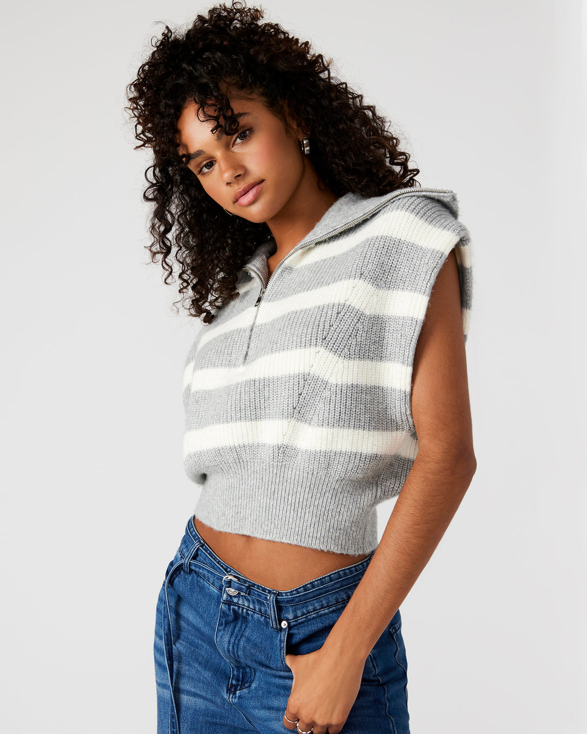 EASTON Sweater Grey | Sleeveless Hooded Sweater | Steve Madden