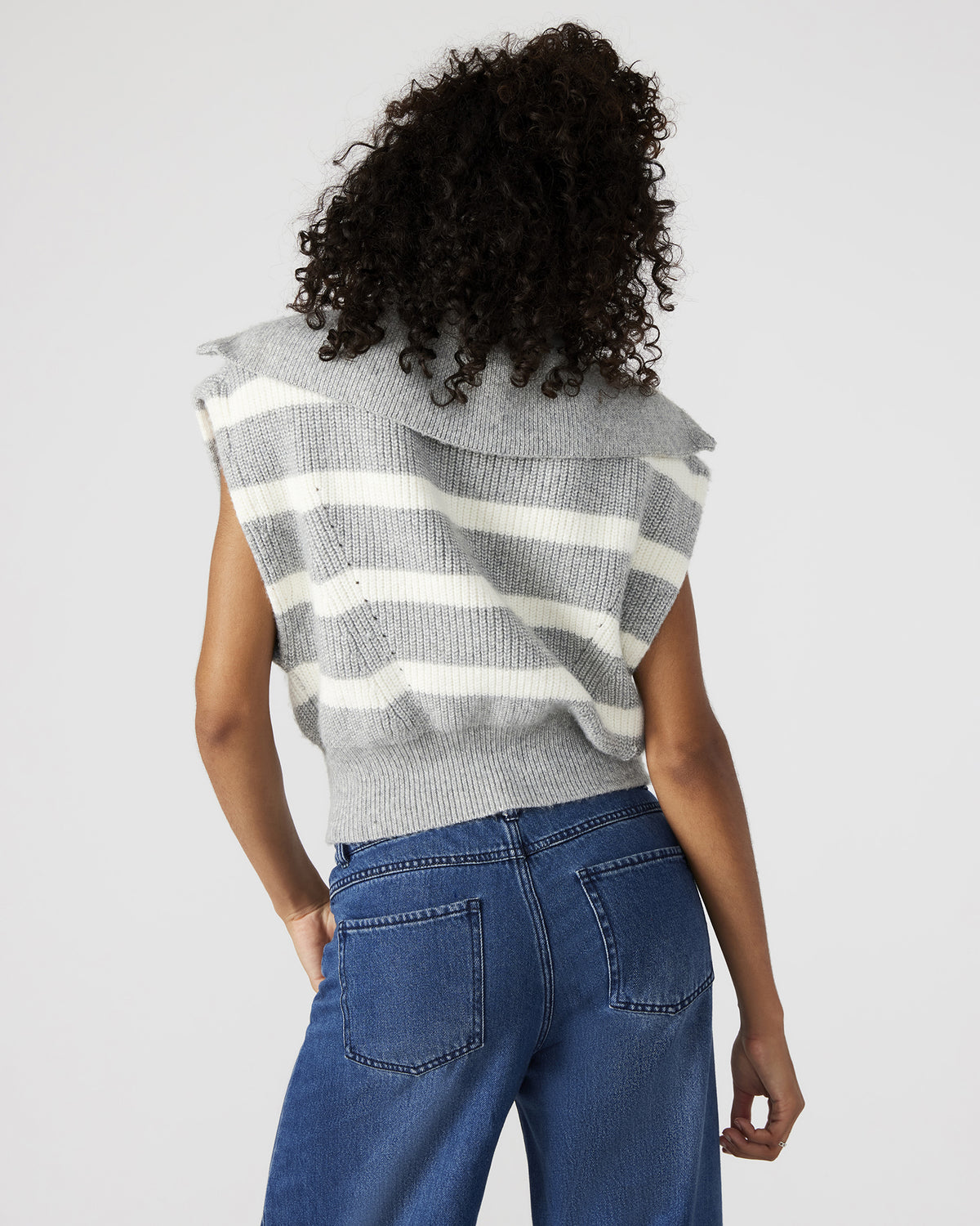 EASTON Sweater Grey | Sleeveless Hooded Sweater | Steve Madden