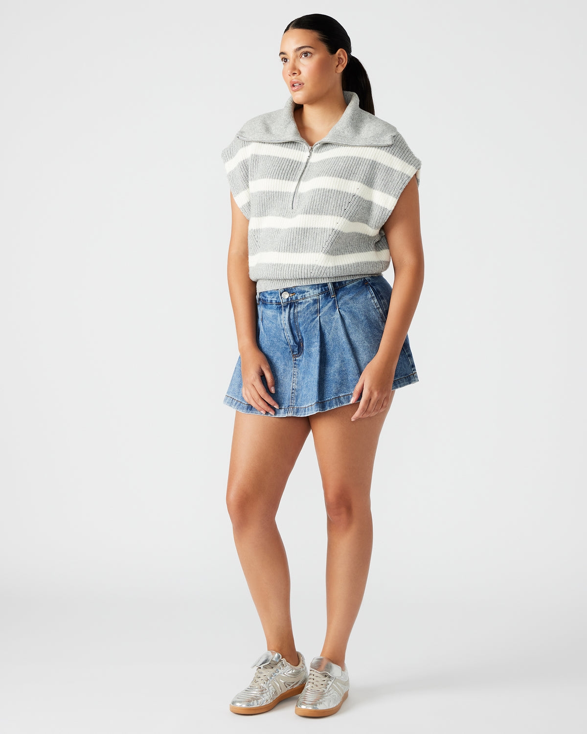 EASTON Sweater Grey | Sleeveless Hooded Sweater | Steve Madden