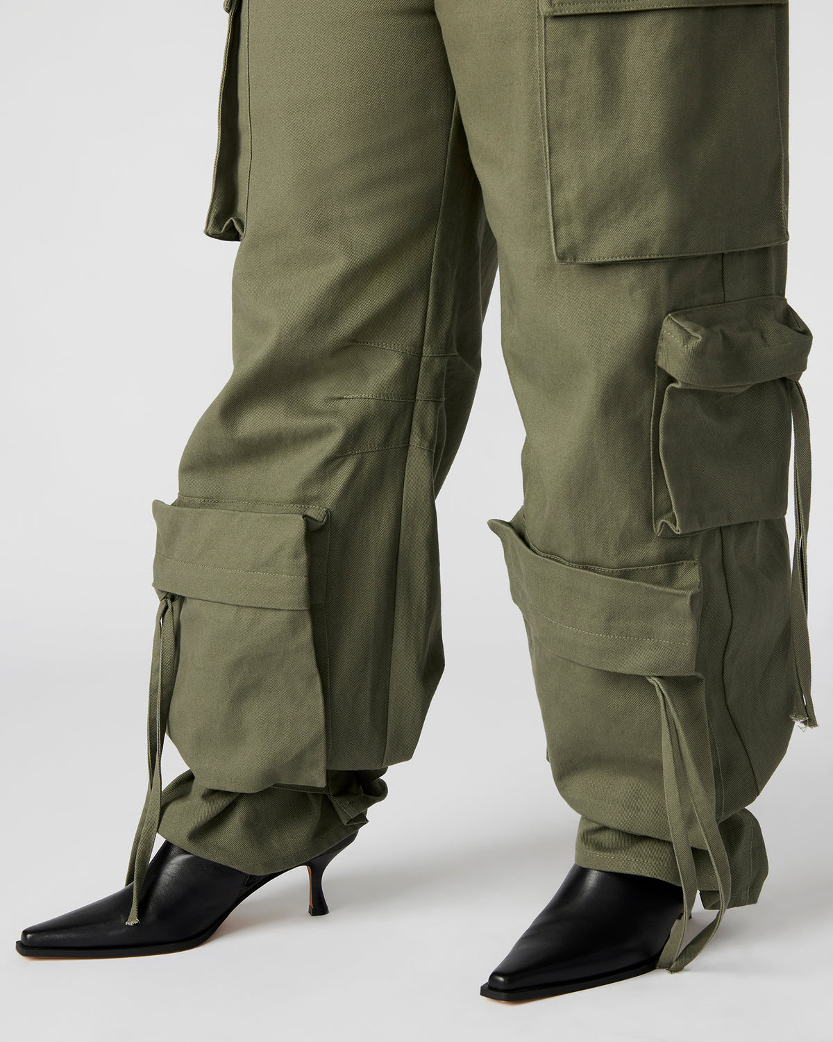 DUO Olive Women's Utility Cargo Pants | Steve Madden