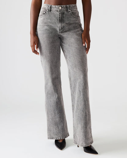 IRYS Fog Denim Straigh-Leg Women's Jean | Steve Madden