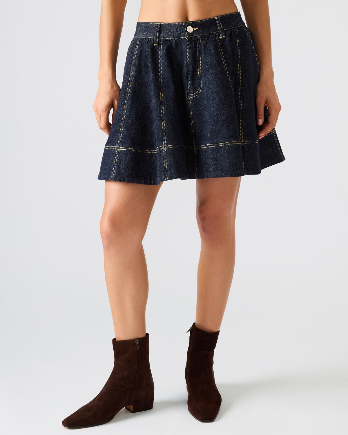 SLOAN Ink Denim Flowy Mini Women's Skirt | Steve Madden