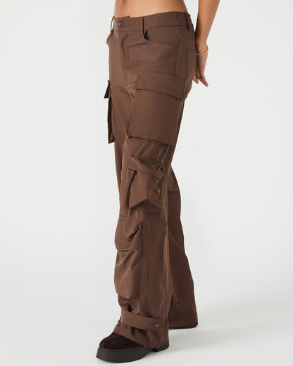 DUO Chocolate Women's Utility Cargo Pants | Steve Madden